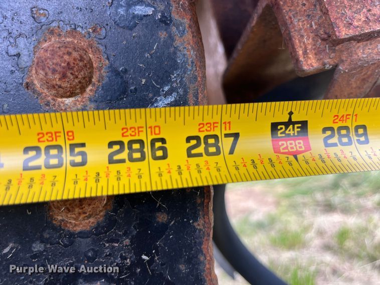 image for item EK8695 1999 GMC C6500 applicator truck