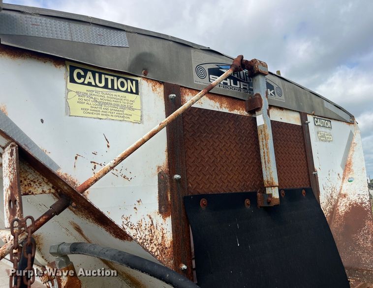 image for item EK8695 1999 GMC C6500 applicator truck