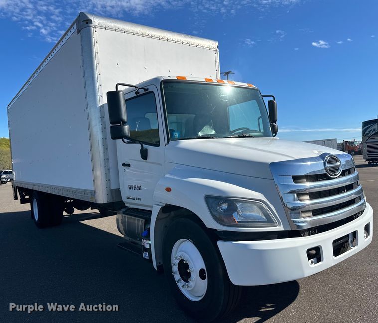 image for item LR9324 2018 Hino 268A box truck