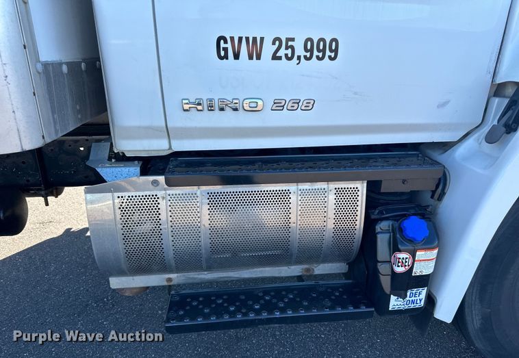 image for item LR9324 2018 Hino 268A box truck