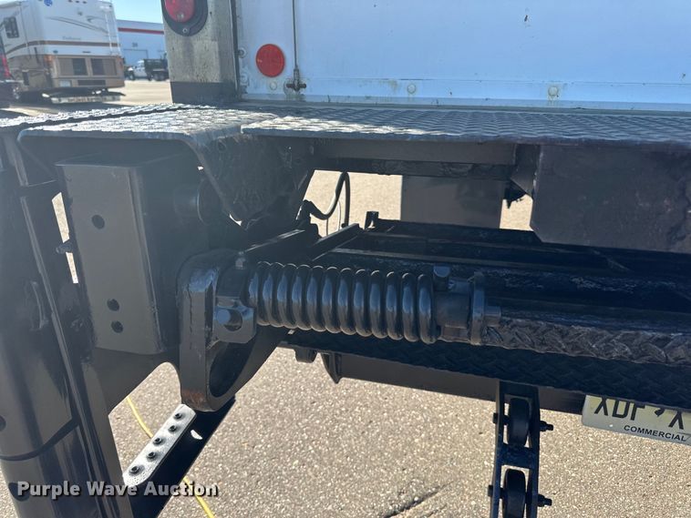 image for item LR9324 2018 Hino 268A box truck