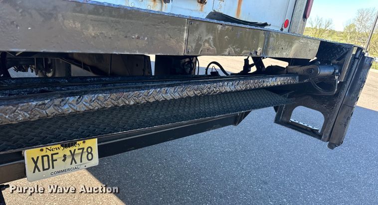 image for item LR9324 2018 Hino 268A box truck