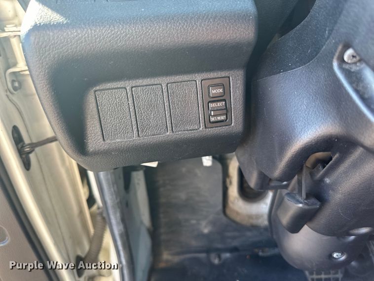 image for item LR9324 2018 Hino 268A box truck