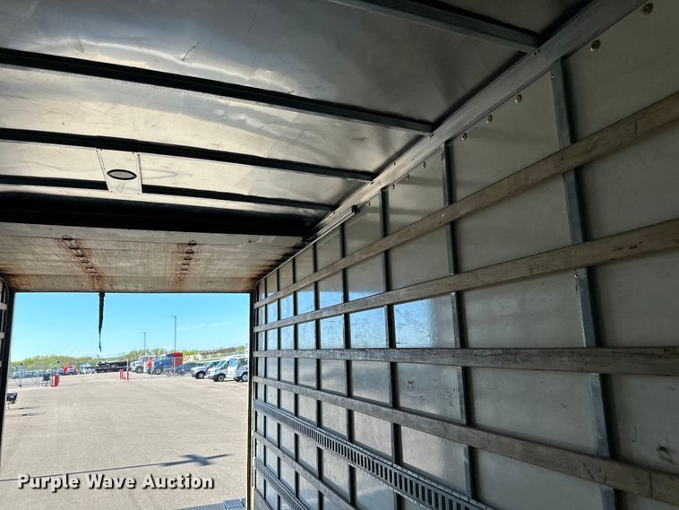 image for item LR9324 2018 Hino 268A box truck