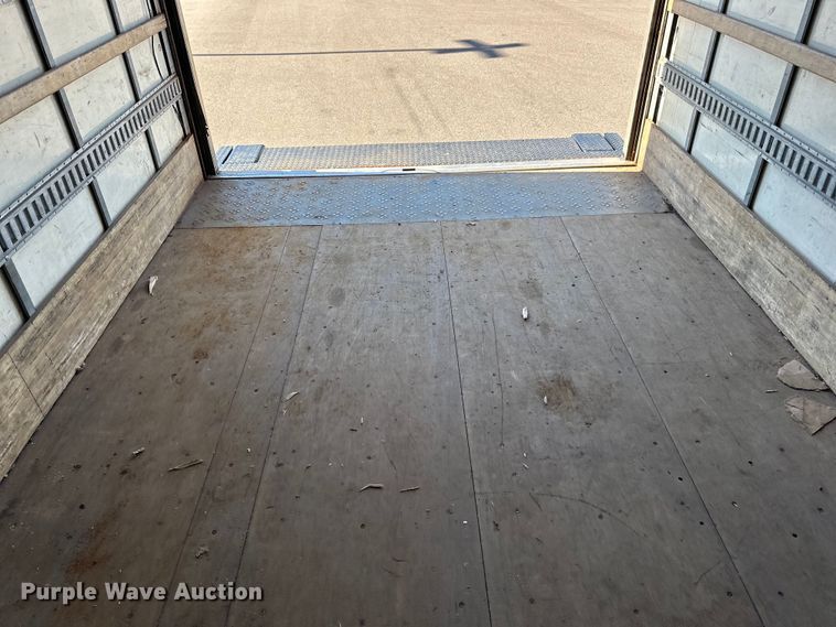 image for item LR9324 2018 Hino 268A box truck