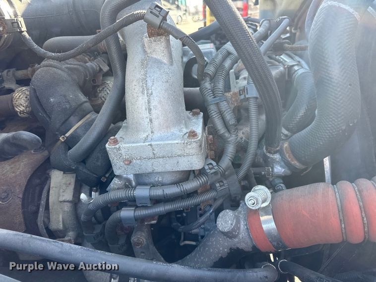 image for item LR9324 2018 Hino 268A box truck