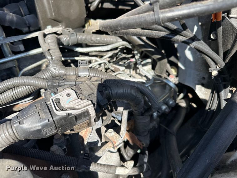 image for item LR9324 2018 Hino 268A box truck