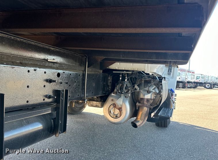 image for item LR9324 2018 Hino 268A box truck