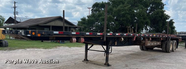 image for item LU9902 2006 Lufkin flatbed trailer