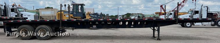 image for item LU9902 2006 Lufkin flatbed trailer