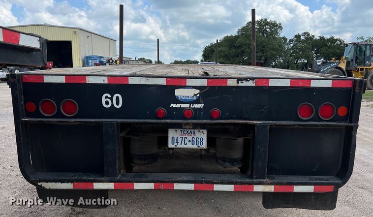 image for item LU9902 2006 Lufkin flatbed trailer