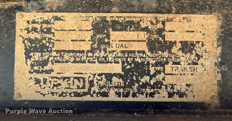 image for item LU9902 2006 Lufkin flatbed trailer