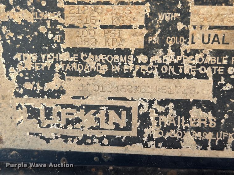 image for item LU9902 2006 Lufkin flatbed trailer