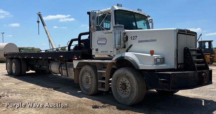 image for item LU9903 2013 Western Star 4900EX winch truck