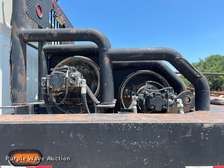 image for item LU9903 2013 Western Star 4900EX winch truck