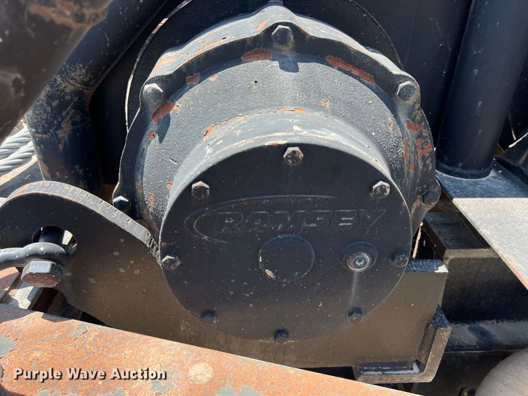 image for item LU9903 2013 Western Star 4900EX winch truck