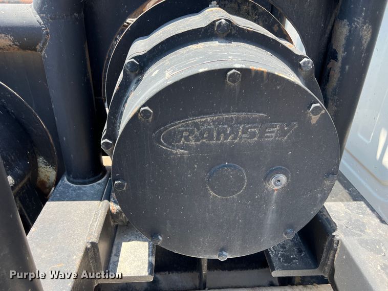 image for item LU9903 2013 Western Star 4900EX winch truck