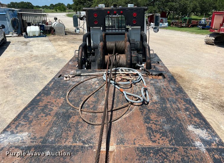 image for item LU9903 2013 Western Star 4900EX winch truck