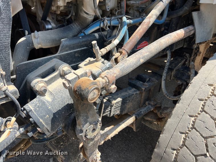 image for item LU9903 2013 Western Star 4900EX winch truck