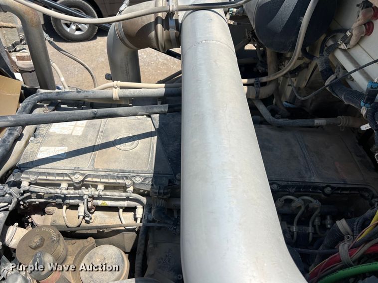 image for item LU9903 2013 Western Star 4900EX winch truck