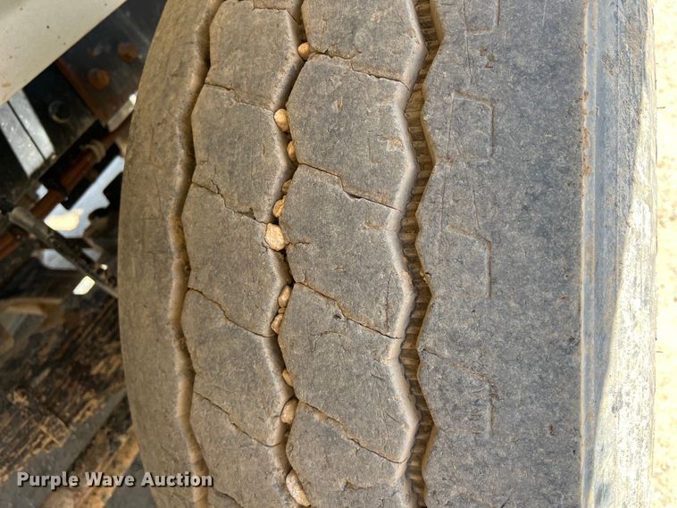 image for item LU9903 2013 Western Star 4900EX winch truck