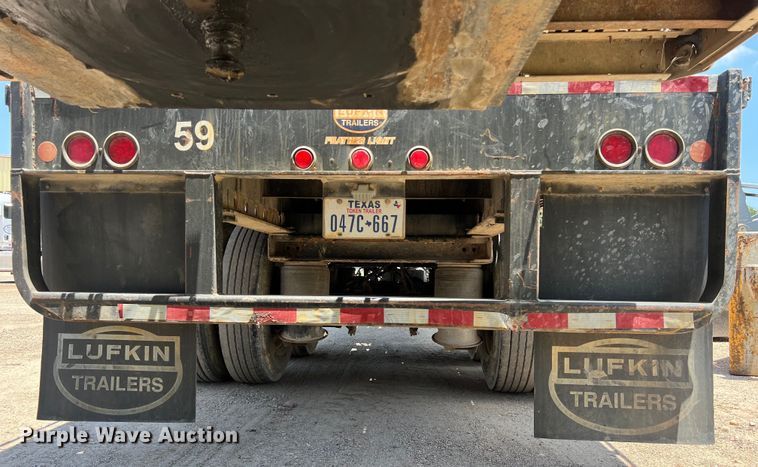 image for item LU9913 2005 Lufkin flatbed trailer