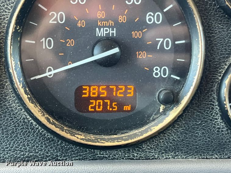 image for item LU9914 2018 Peterbilt 389 semi truck