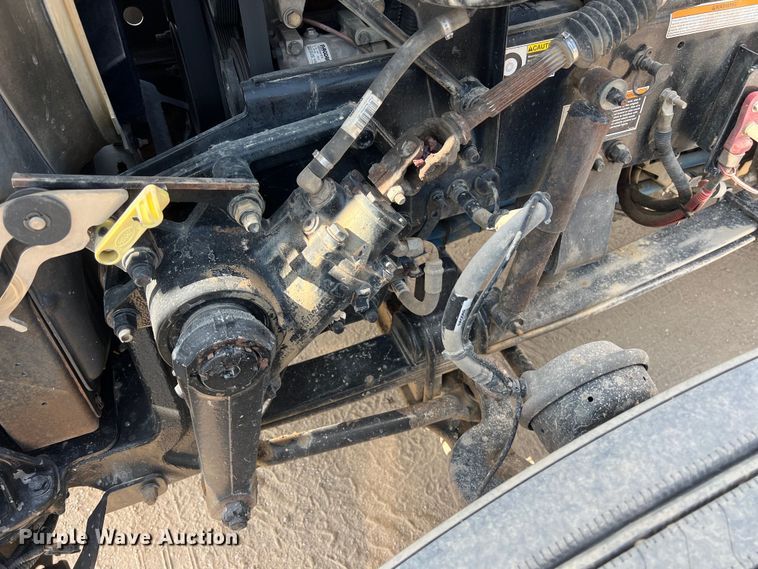 image for item LU9920 2018 Peterbilt 389 semi truck