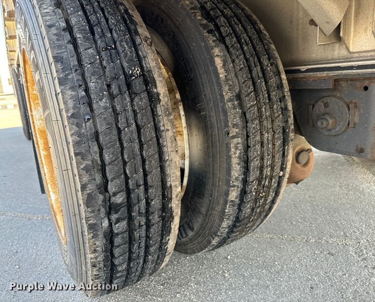 image for item MU9780 2013 Wilson AD-1080 drop deck equipment trailer