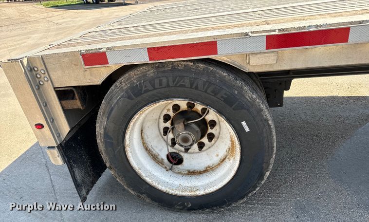 image for item MU9781 2013 Wilson AD-1080 drop deck equipment trailer