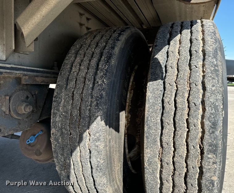 image for item MU9781 2013 Wilson AD-1080 drop deck equipment trailer