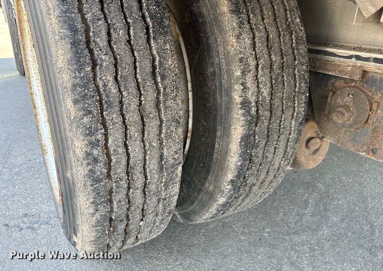 image for item MU9782 2013 Wilson AD-1080 drop deck equipment trailer