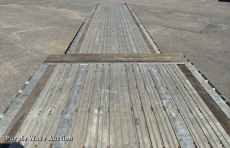 image for item MU9783 2013 Wilson AD-1080 drop deck equipment trailer