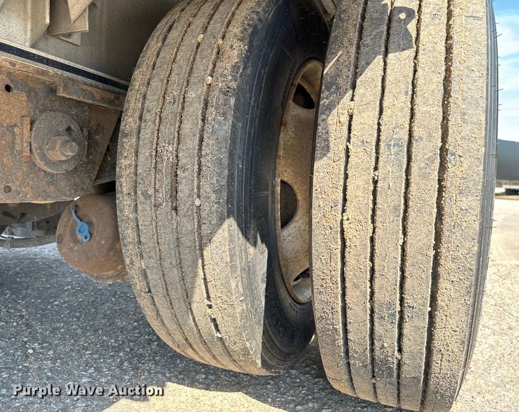 image for item MU9783 2013 Wilson AD-1080 drop deck equipment trailer