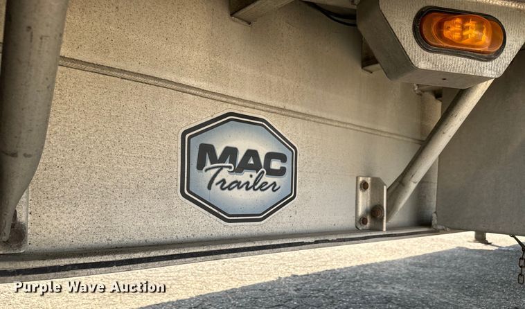 image for item MU9785 2014 MAC drop deck equipment trailer