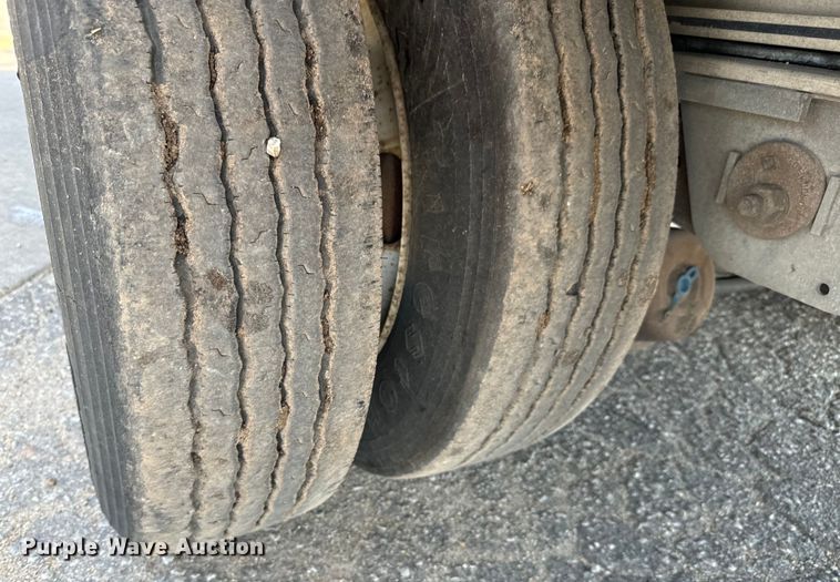 image for item MU9785 2014 MAC drop deck equipment trailer