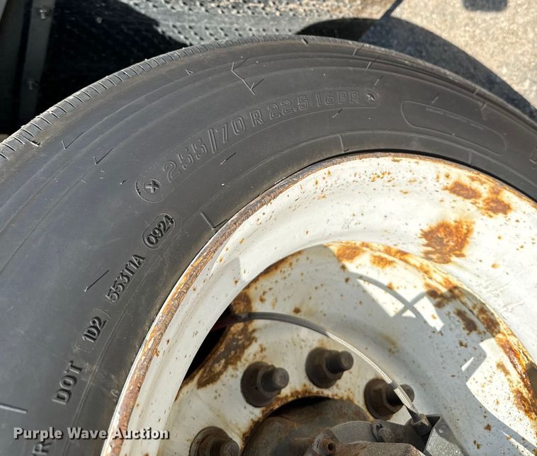 image for item MU9786 2013 Wilson AD-1080 drop deck equipment trailer