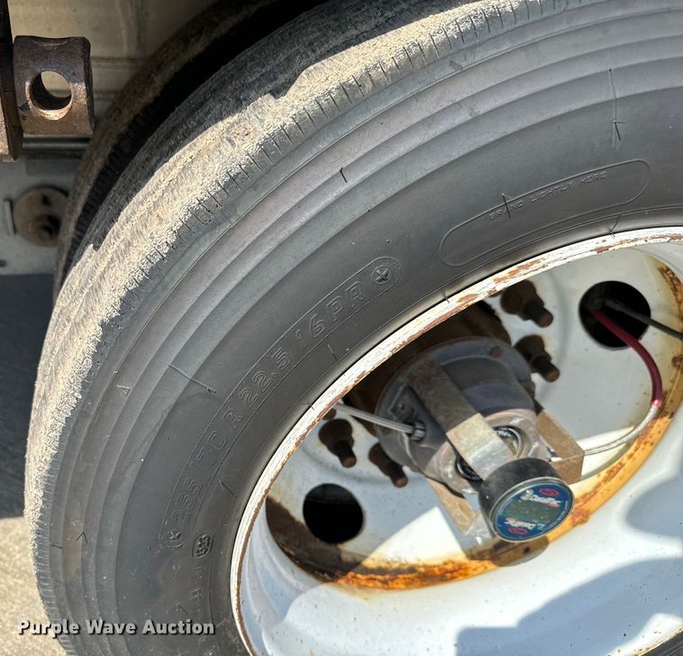 image for item MU9787 2014 MAC drop deck equipment trailer