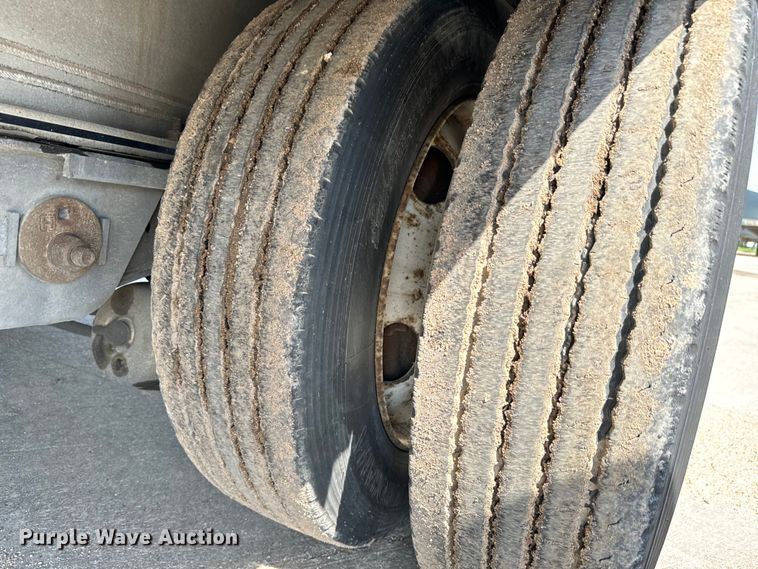 image for item MU9787 2014 MAC drop deck equipment trailer