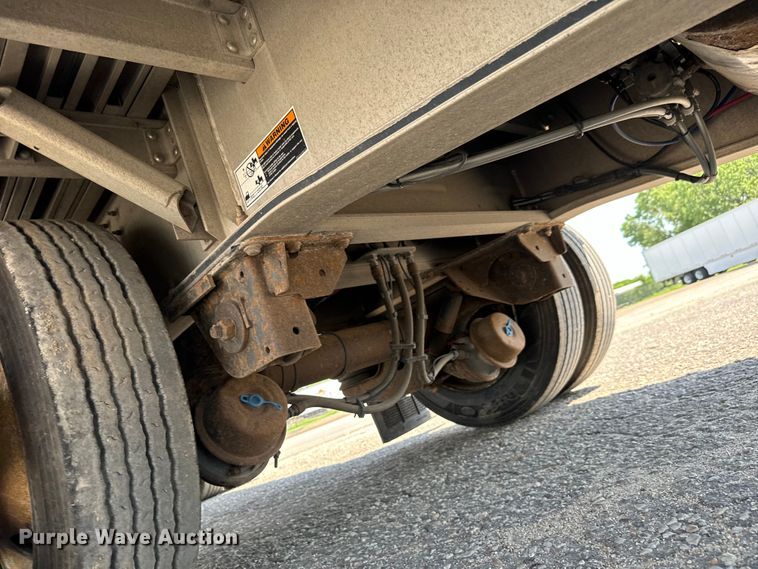 image for item MU9788 2013 Wilson AD-1080 drop deck equipment trailer