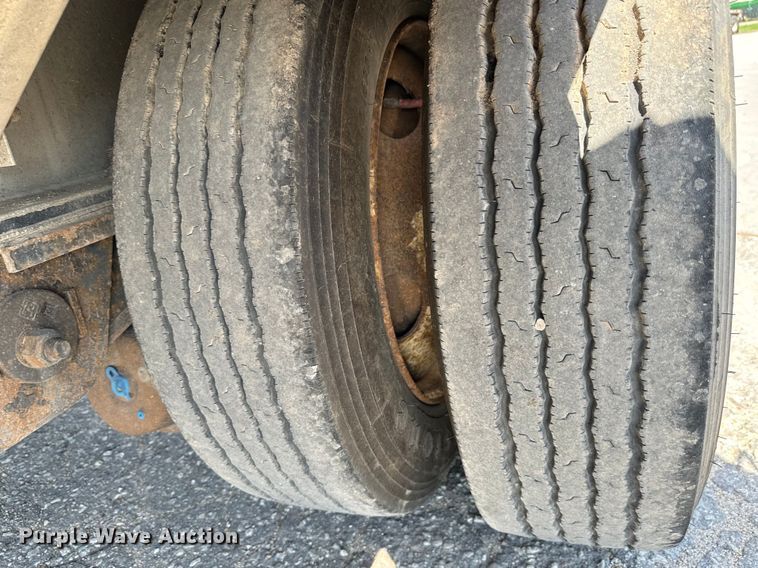 image for item MU9788 2013 Wilson AD-1080 drop deck equipment trailer