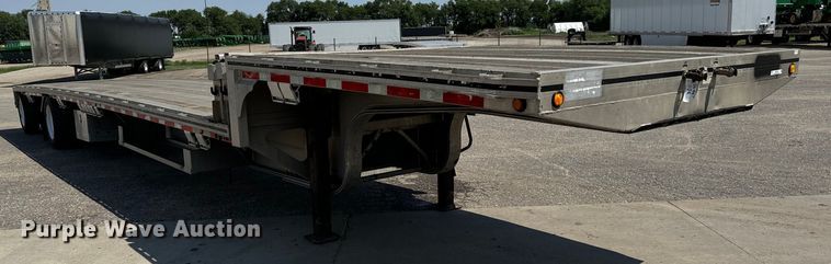 image for item MU9789 2014 MAC drop deck equipment trailer
