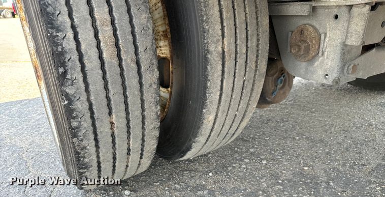 image for item MU9789 2014 MAC drop deck equipment trailer