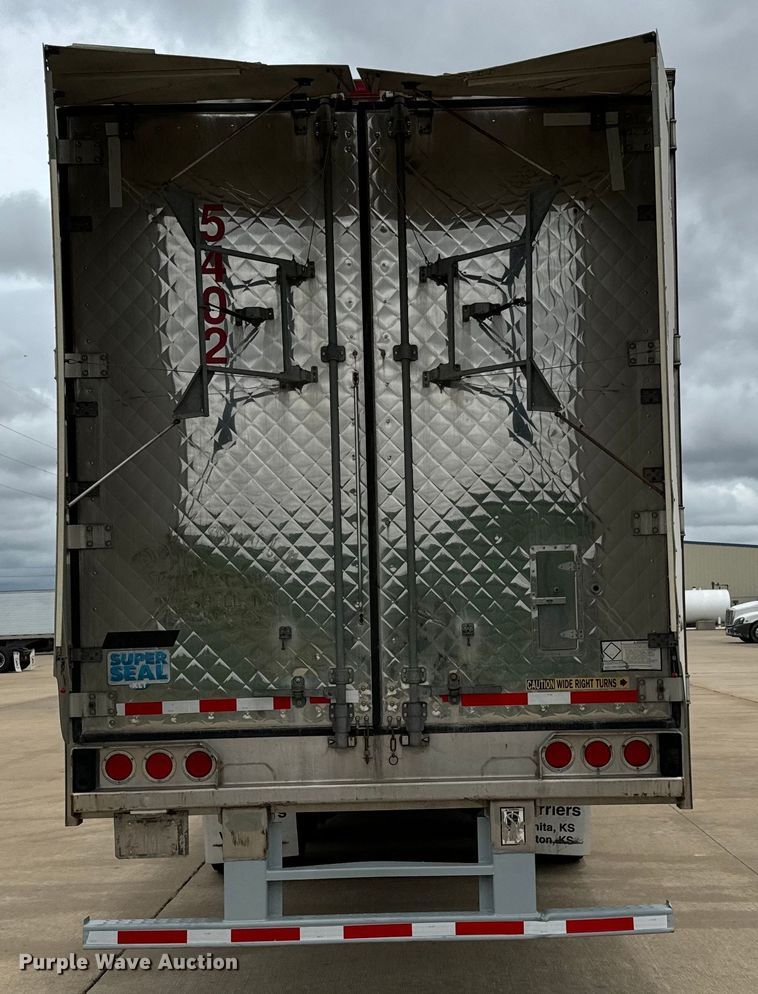 image for item MU9820 2006 Great Dane 7811TZ-1A refrigerated van trailer