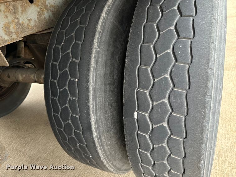 image for item MU9820 2006 Great Dane 7811TZ-1A refrigerated van trailer