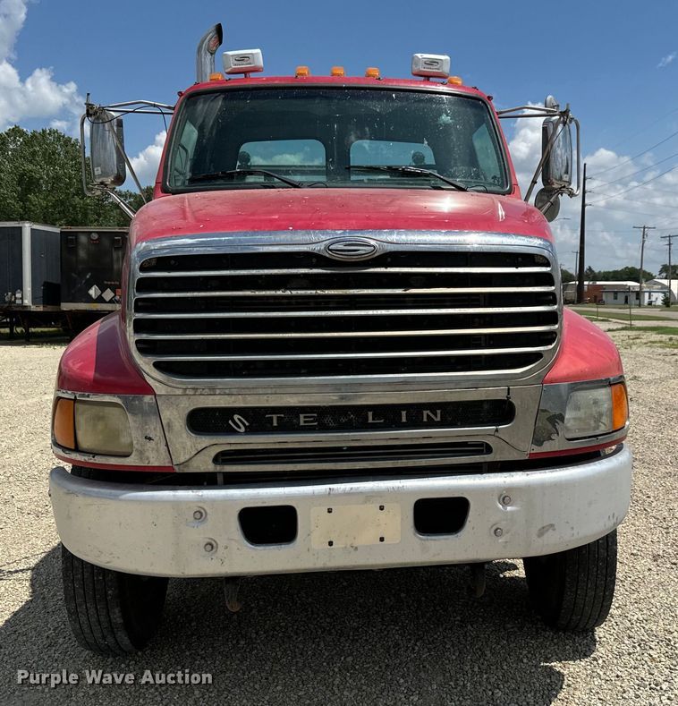 image for item MU9836 2007 Sterling  L-Line rollback truck