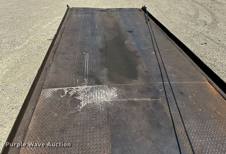 image for item MU9836 2007 Sterling  L-Line rollback truck