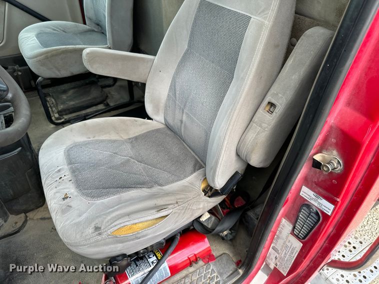 image for item MU9836 2007 Sterling  L-Line rollback truck