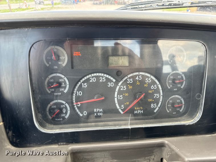 image for item MU9836 2007 Sterling  L-Line rollback truck