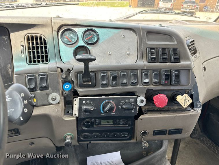 image for item MU9836 2007 Sterling  L-Line rollback truck